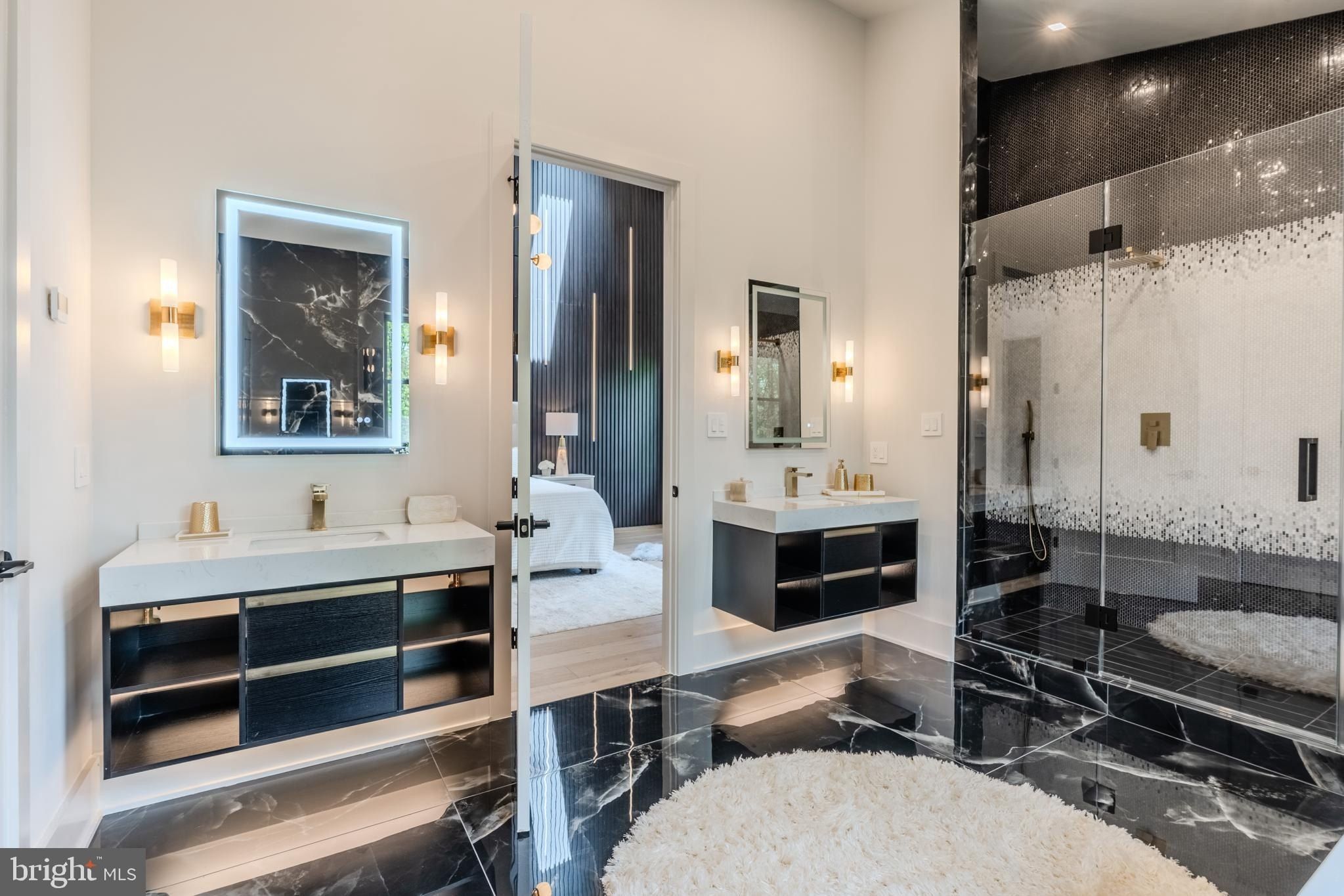 3126 Headrow Circle. Falls Church, VA 22042