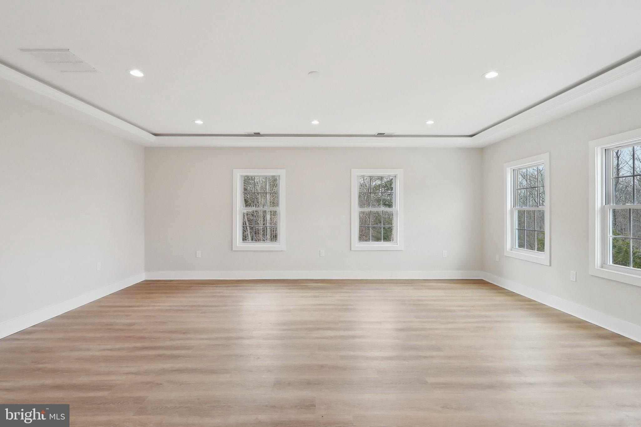 5660 Hoadly Road. Manassas, VA 20112