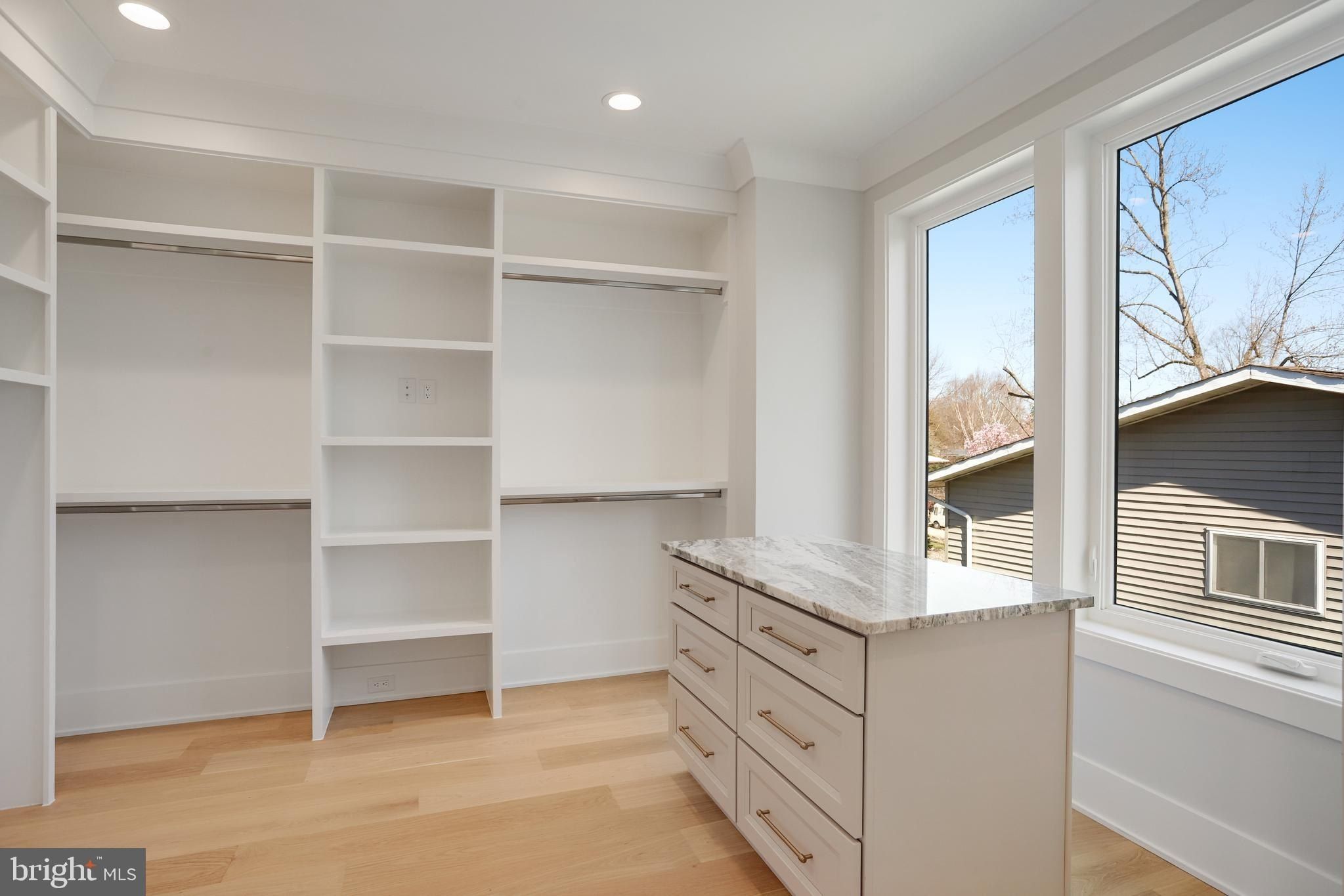 3319 Hemlock Drive. Falls Church, VA 22042