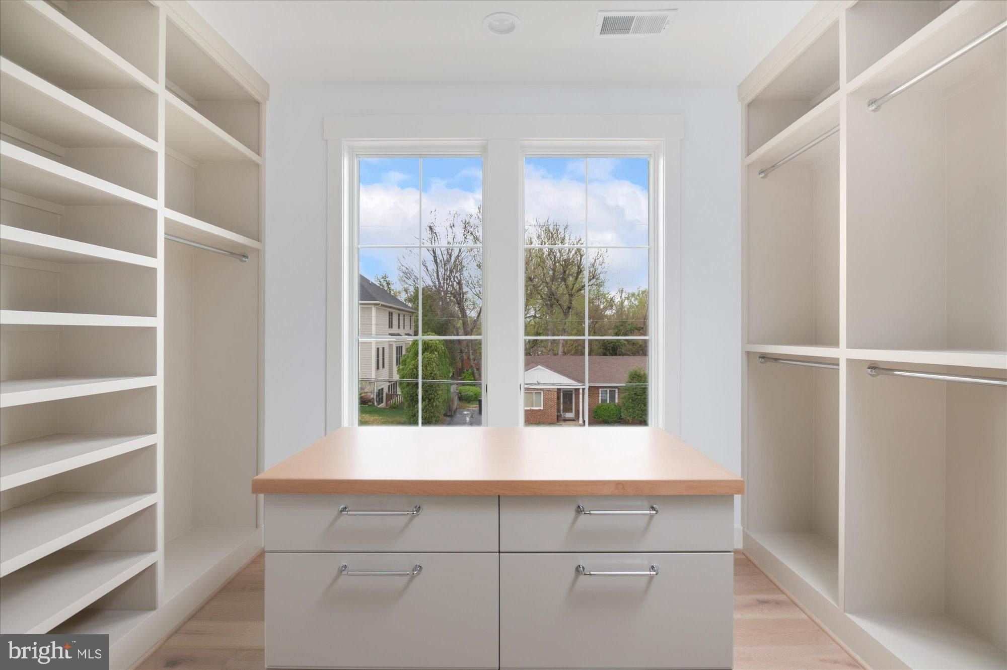 6200 31St Street N. Arlington, VA 22207