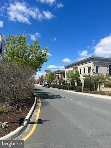 20879 Murry Falls Terrace. Ashburn, VA 20147