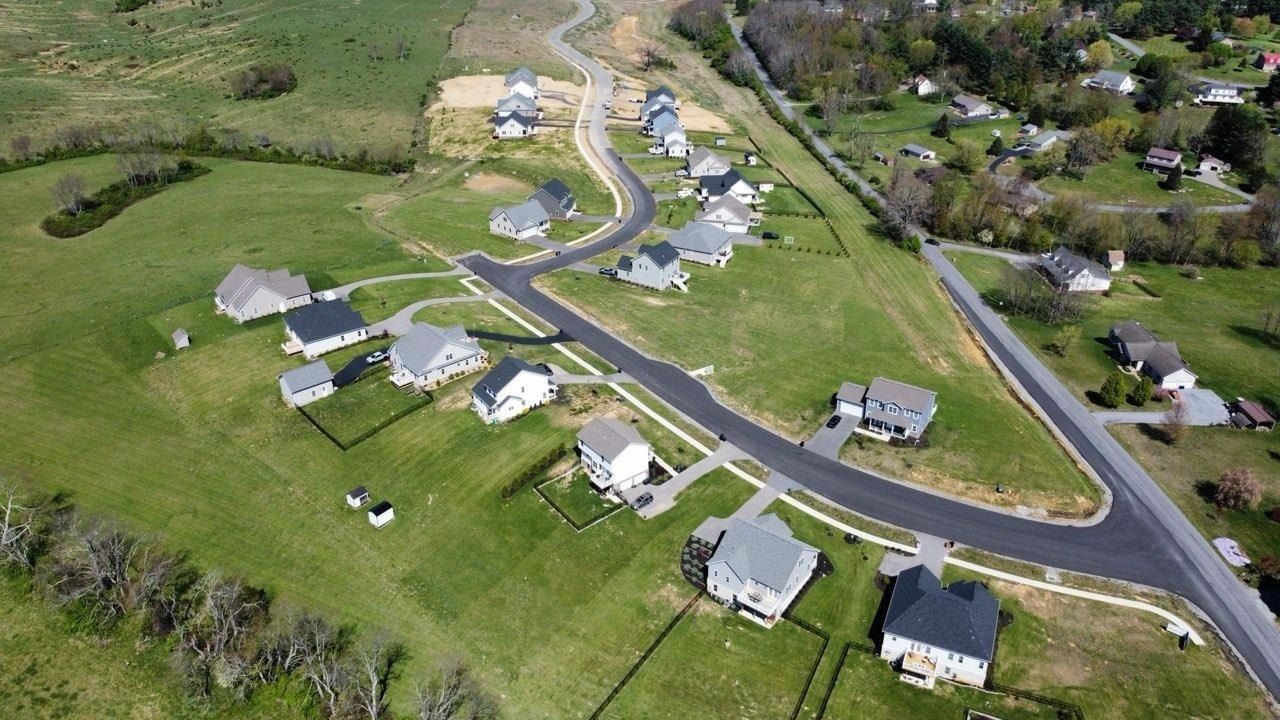 5236 Country Meadow Drive. Dublin, VA 24084