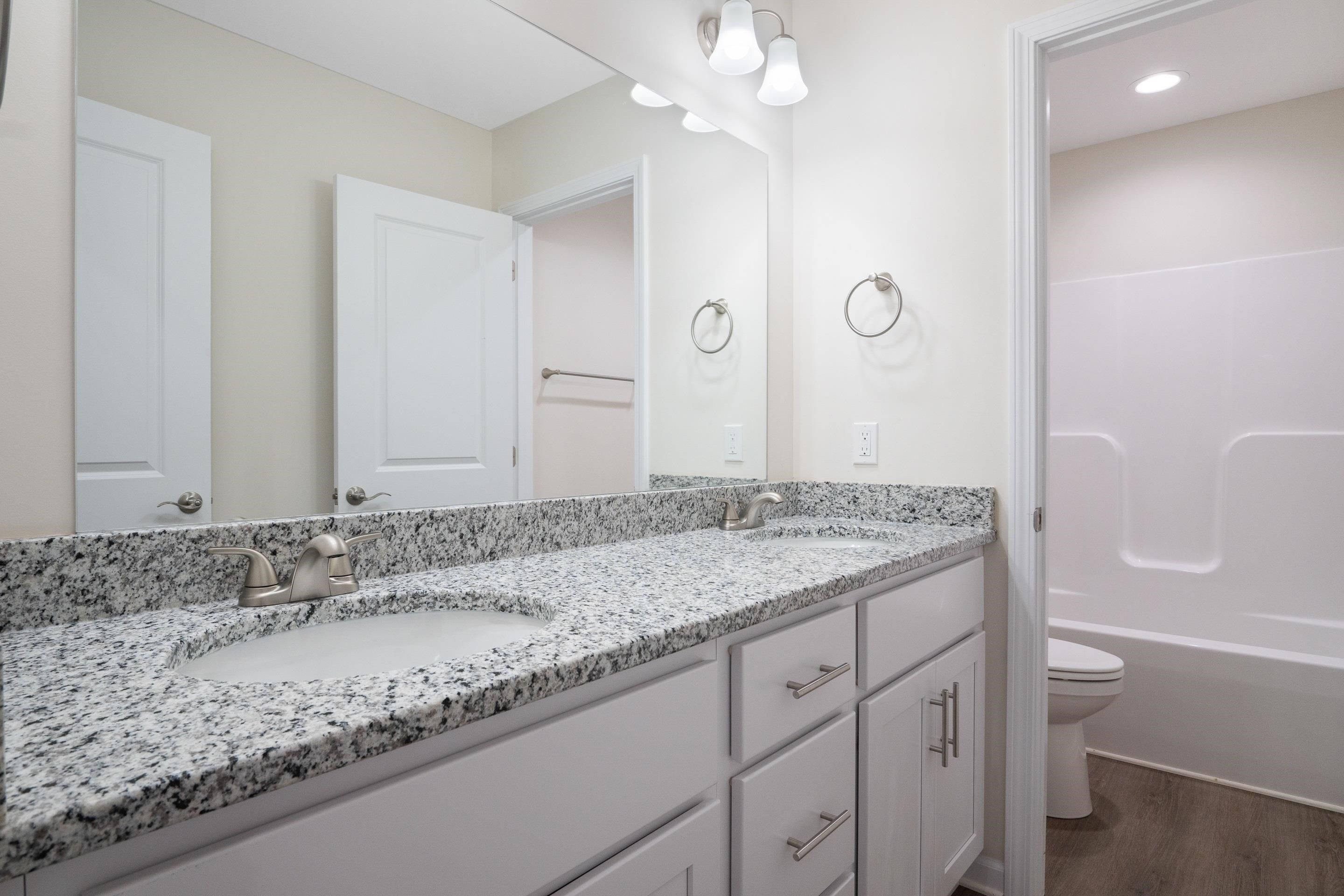 6139 Warren Newcomb Drive. Fairlawn, VA 24141