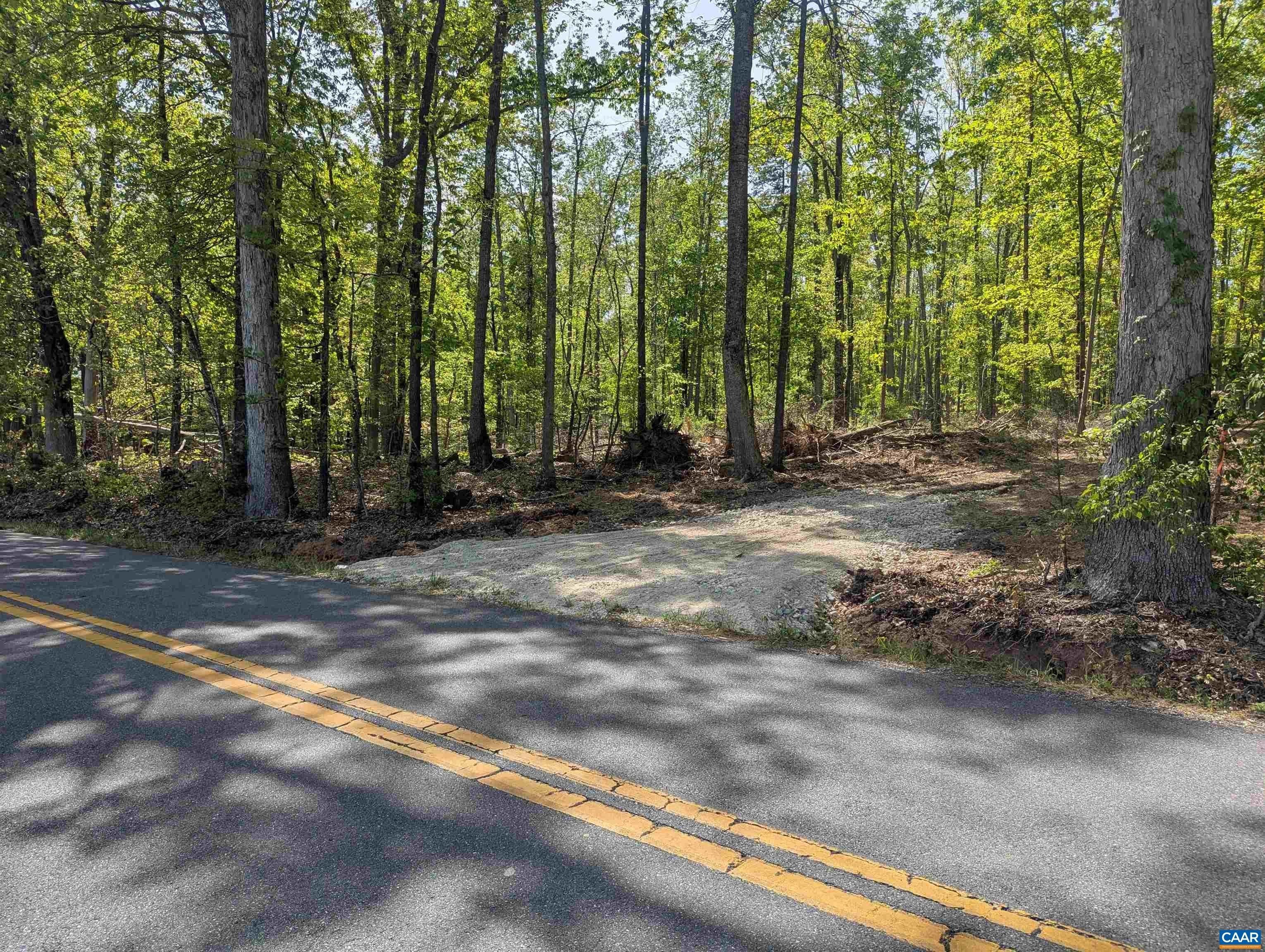 9 Advance Mills Rd. Ruckersville, VA 22968