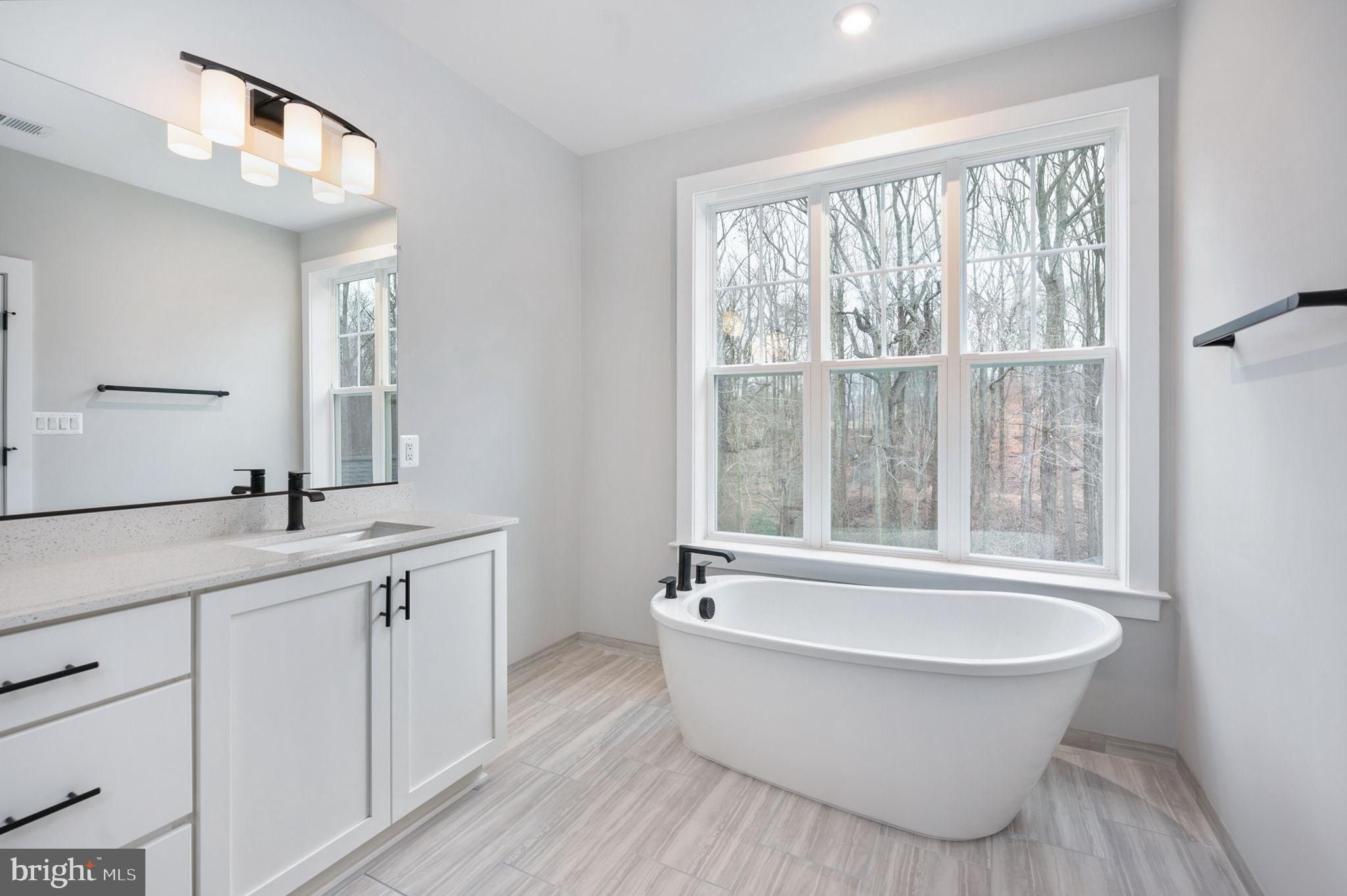 8757 Southern Oaks Place. Lorton, VA 22079