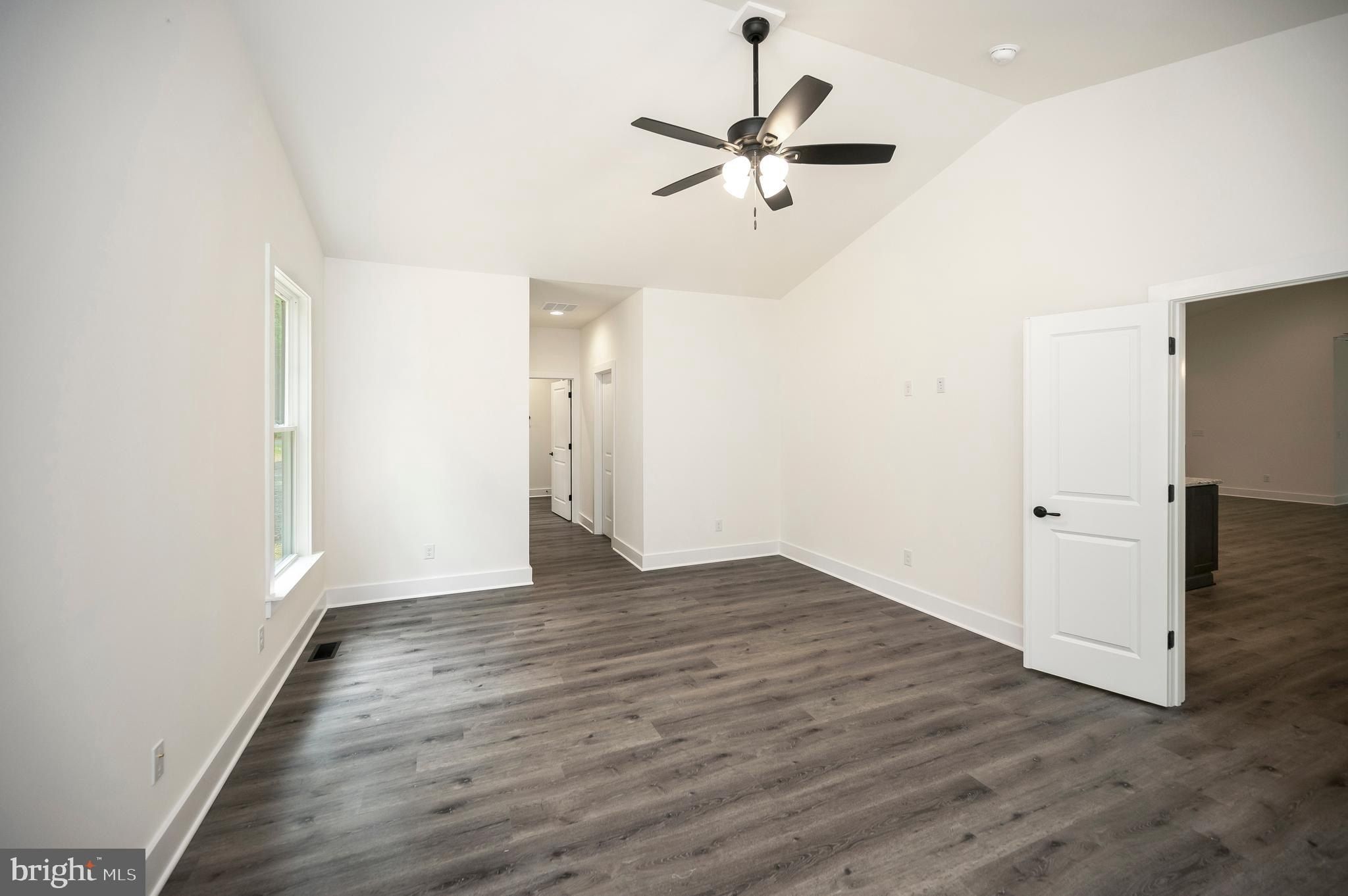 9343 Troy Drive. Nokesville, VA 20181