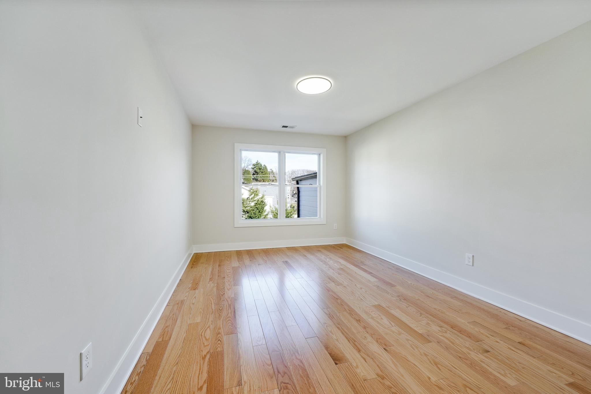 2019 S Kenmore Street. Arlington, VA 22204
