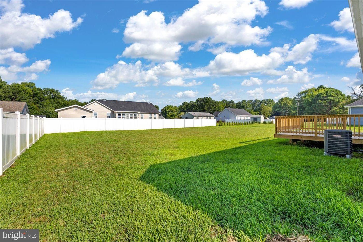 823 Royal Way. Montross, VA 22520