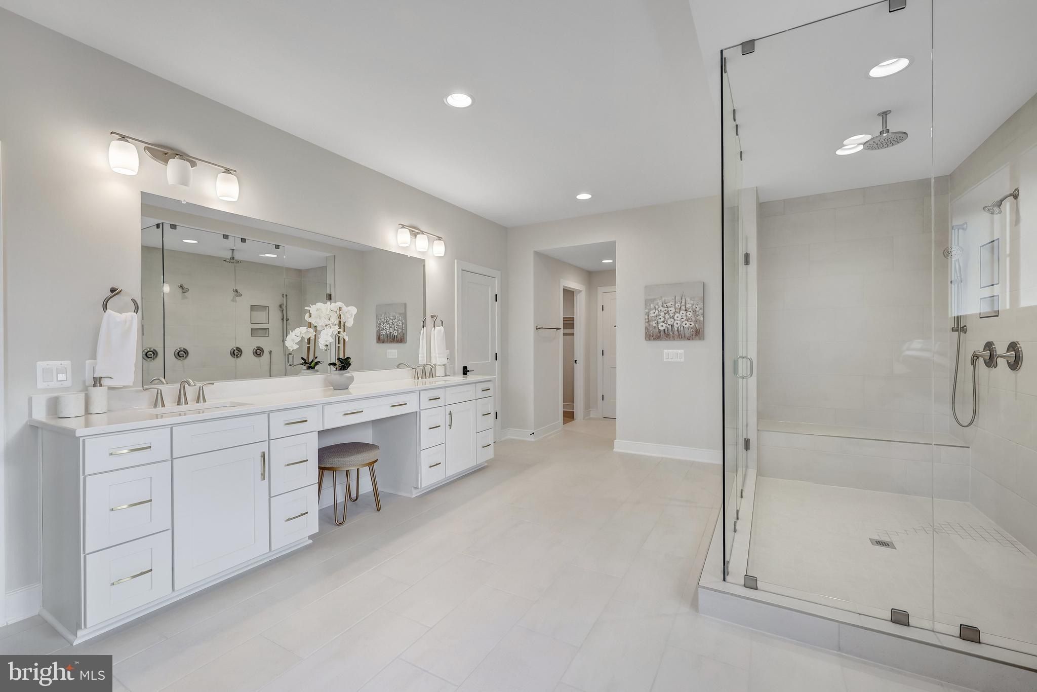 6601 Gordon Avenue. Falls Church, VA 22046