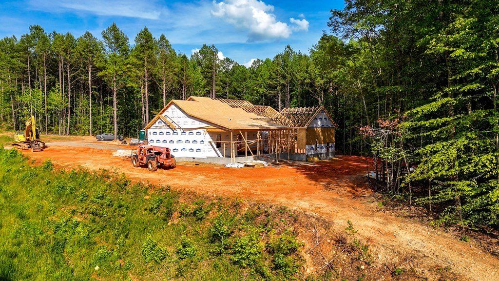 90 Love Town Road. Buffalo Junction, VA 24529