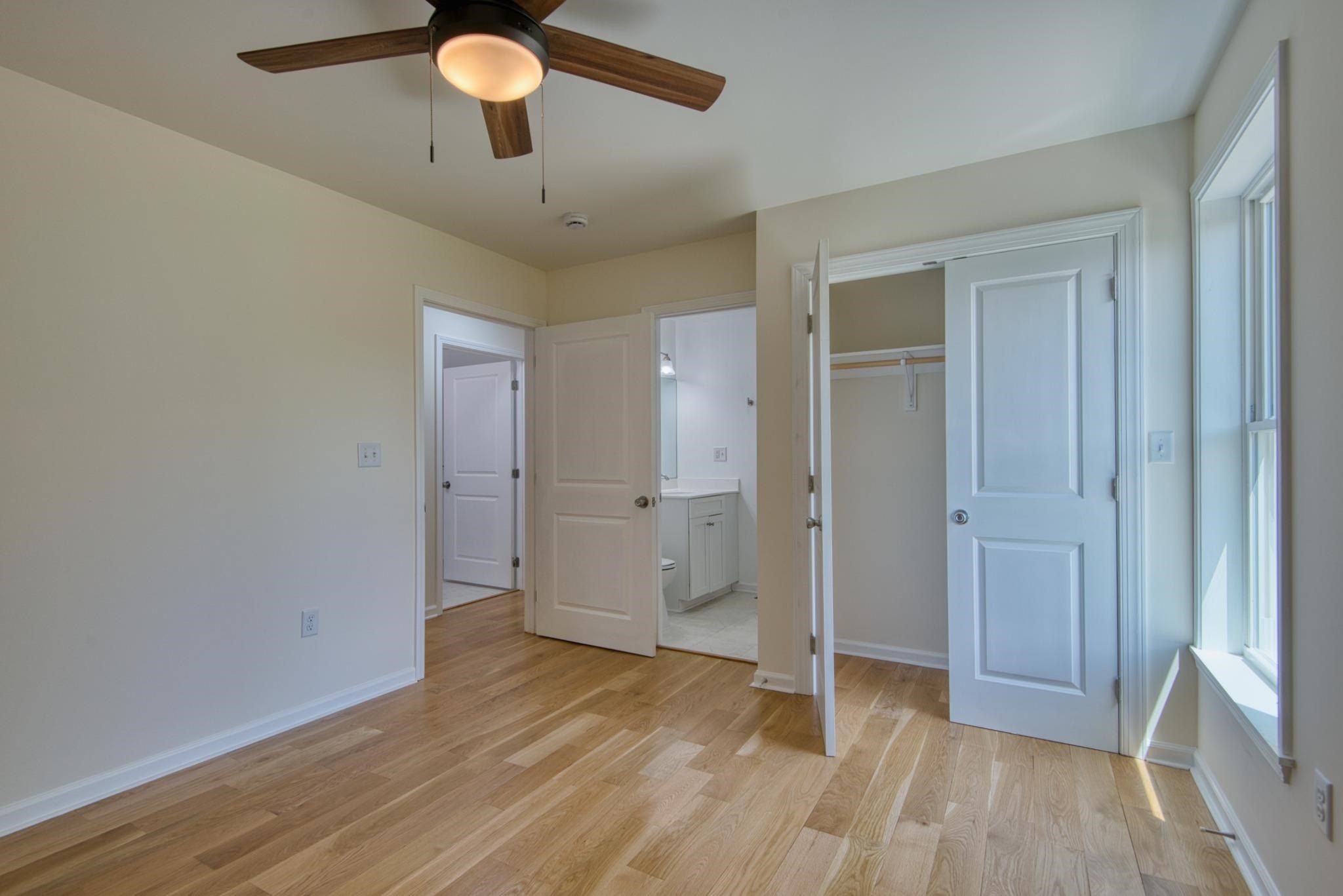 2309 Elmwood Street. Radford, VA 24141