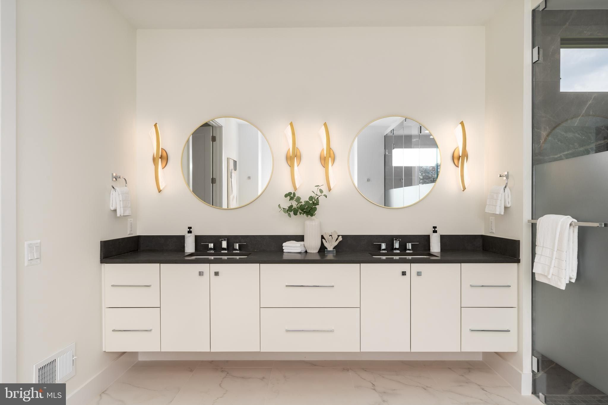 104 Mashie Court Se. Vienna, VA 22180