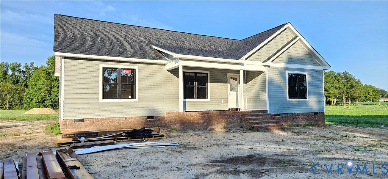 206 Oswald Lane. Dunnsville, VA 22454