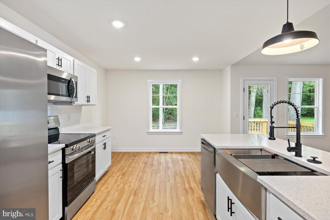 62 Rose Way. Colonial Beach, VA 22443