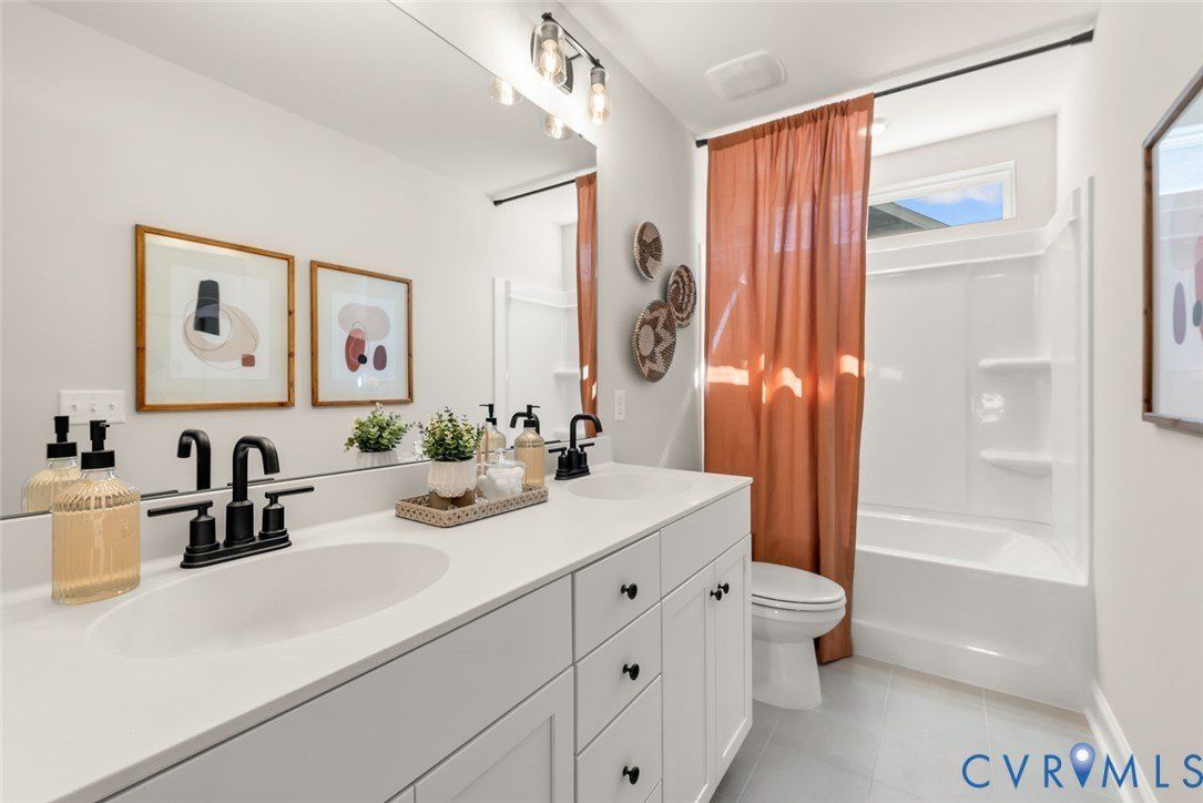 10733  Forget Me Not Way. Glen Allen, VA 23060