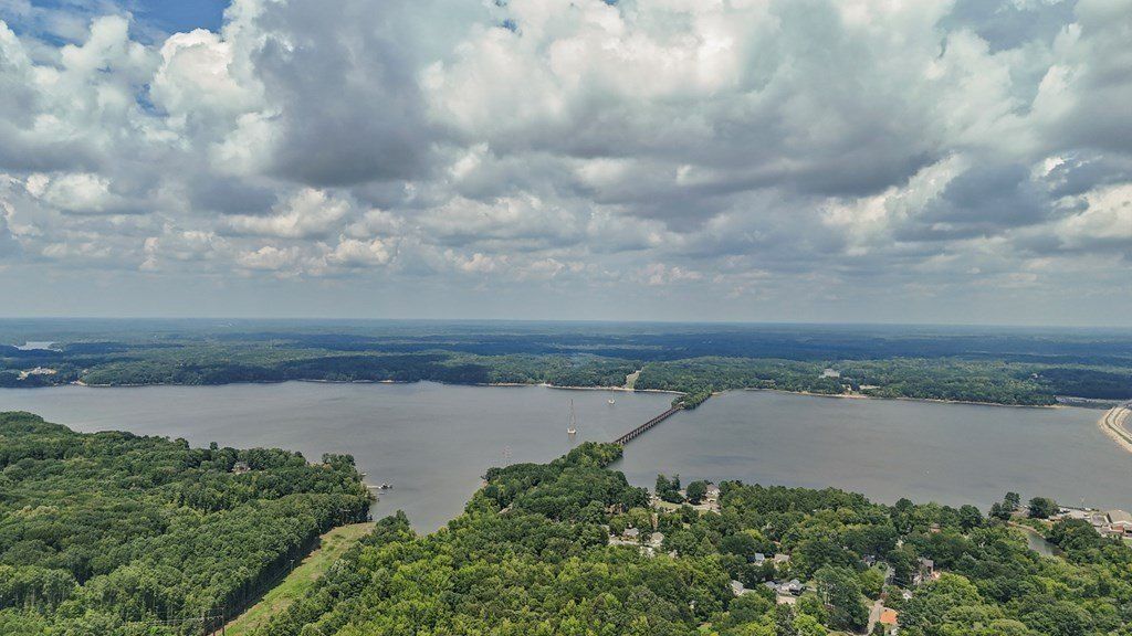 403 Rose Hill Ave. Clarksville, VA 23927