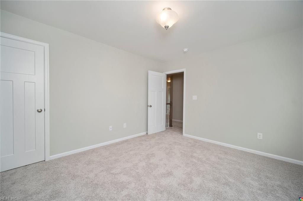 5112 Annapolis Drive. Chesapeake, VA 23321