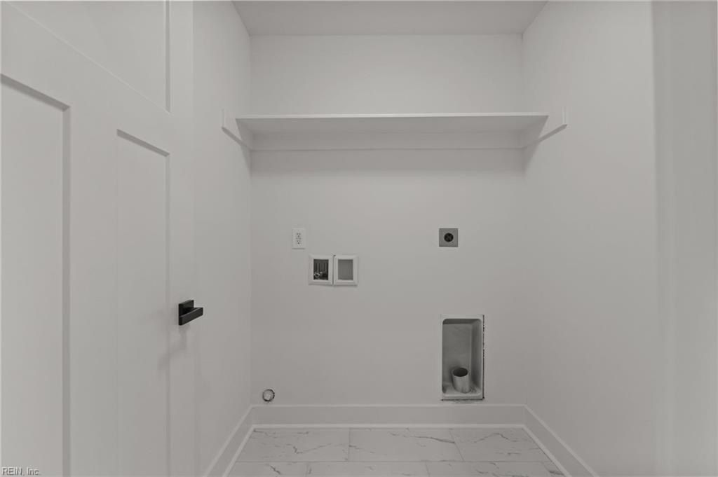 1825 Broadstreet Rd Road. Hampton, VA 23666