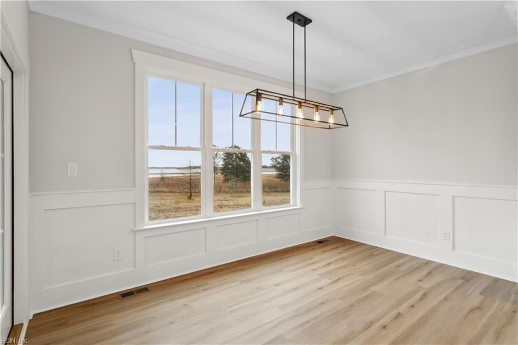 105 Ocean Breeze Drive. Yorktown, VA 23692