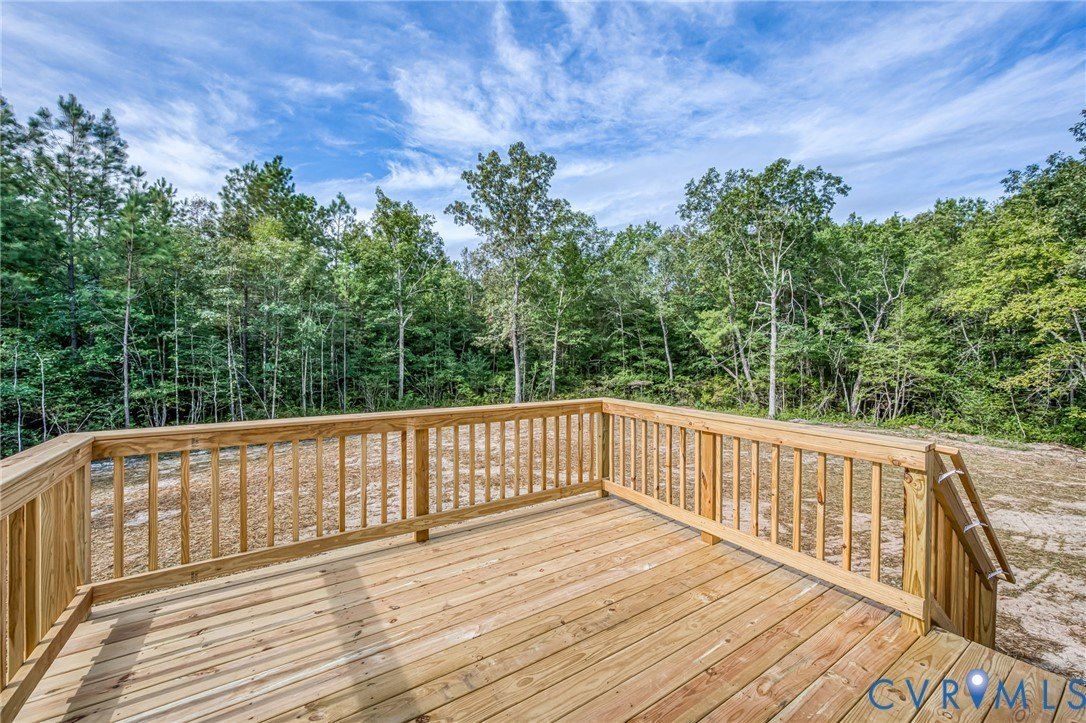 1900 Moody Fox Lane. Carson, VA 23830