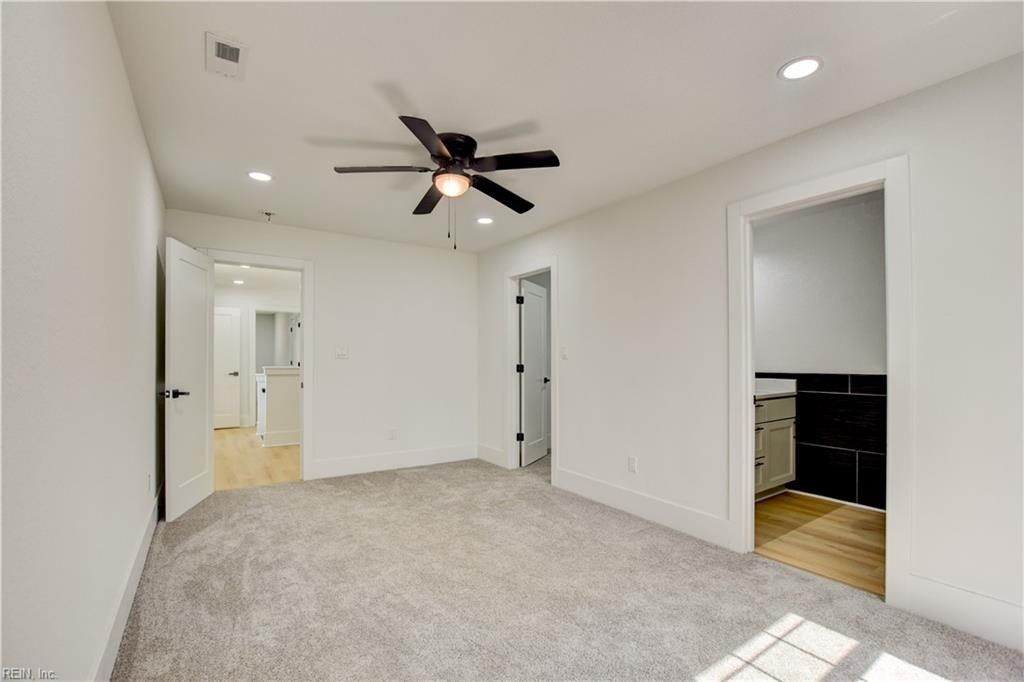 5111 Sweetbriar Circle. Portsmouth, VA 23703