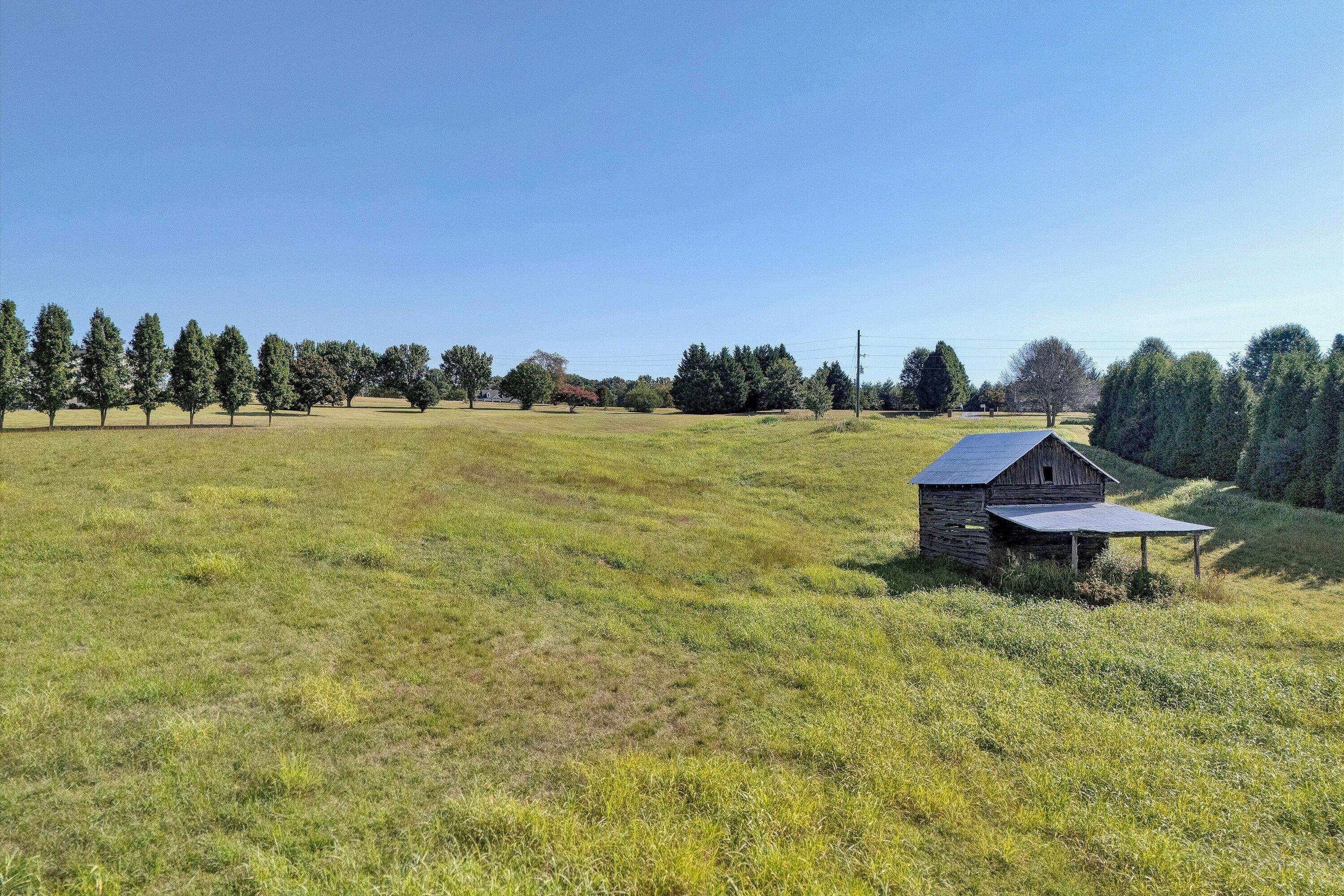 6 Bramlett Rd. Moneta, VA 24121