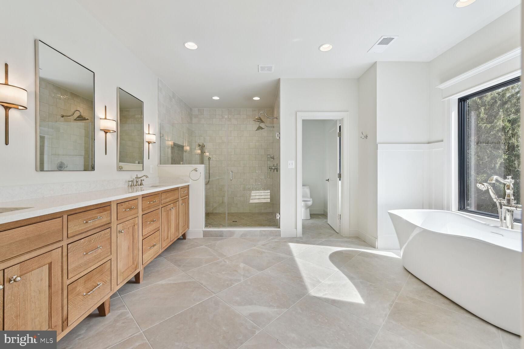 508 Nelson Drive Ne. Vienna, VA 22180