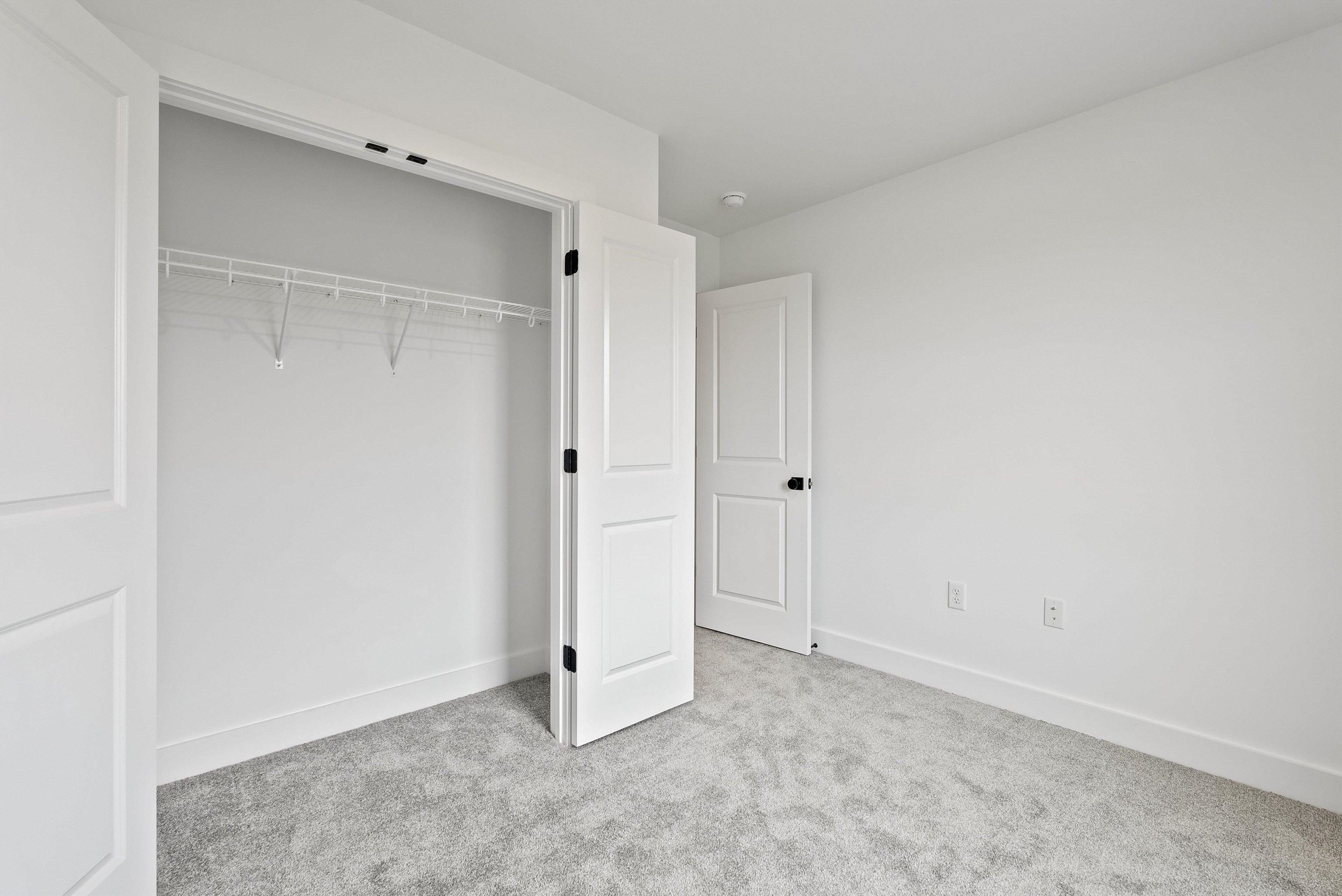 5 Barnyard Cir. Bridgewater, VA 22812