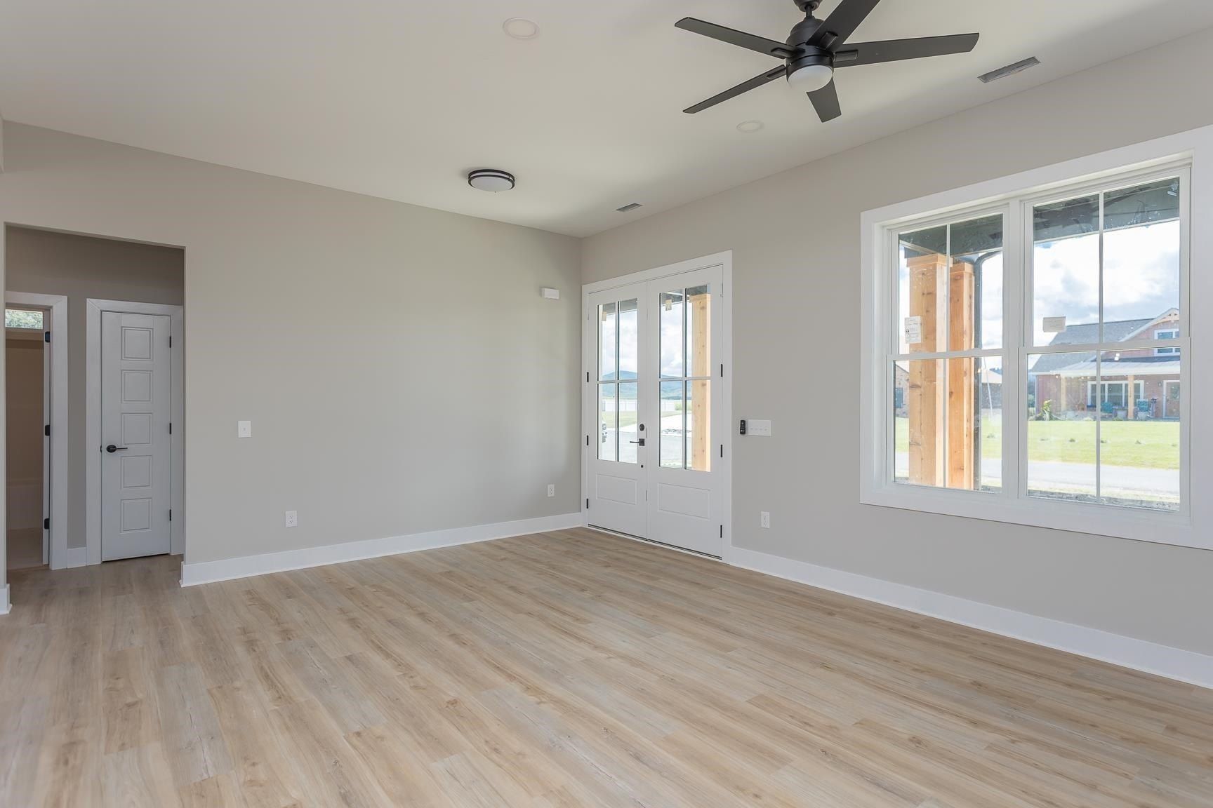 5125 Retriever Ln. McGaheysville, VA 22840