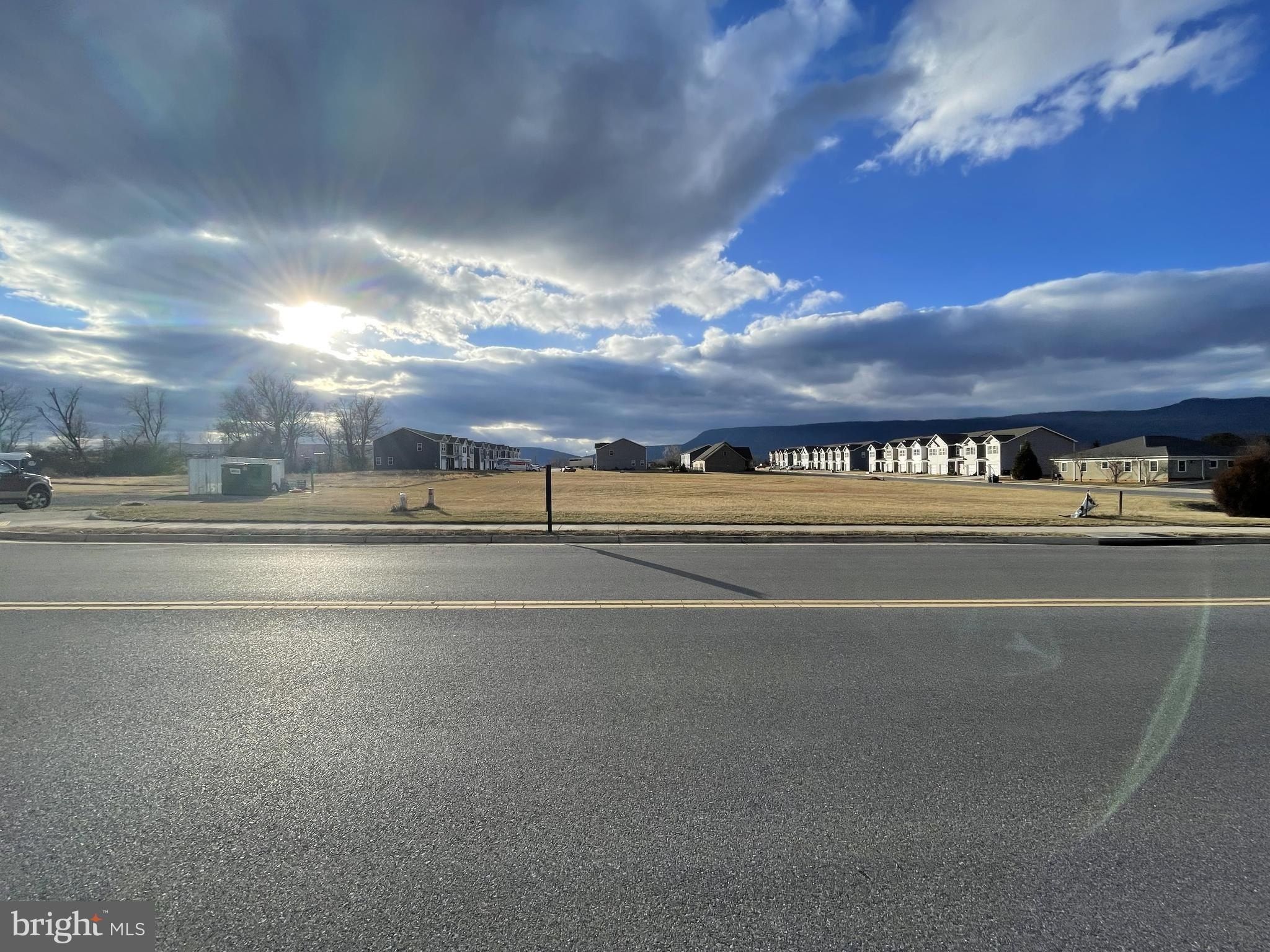 General  Allison Drive. Luray, VA 22835