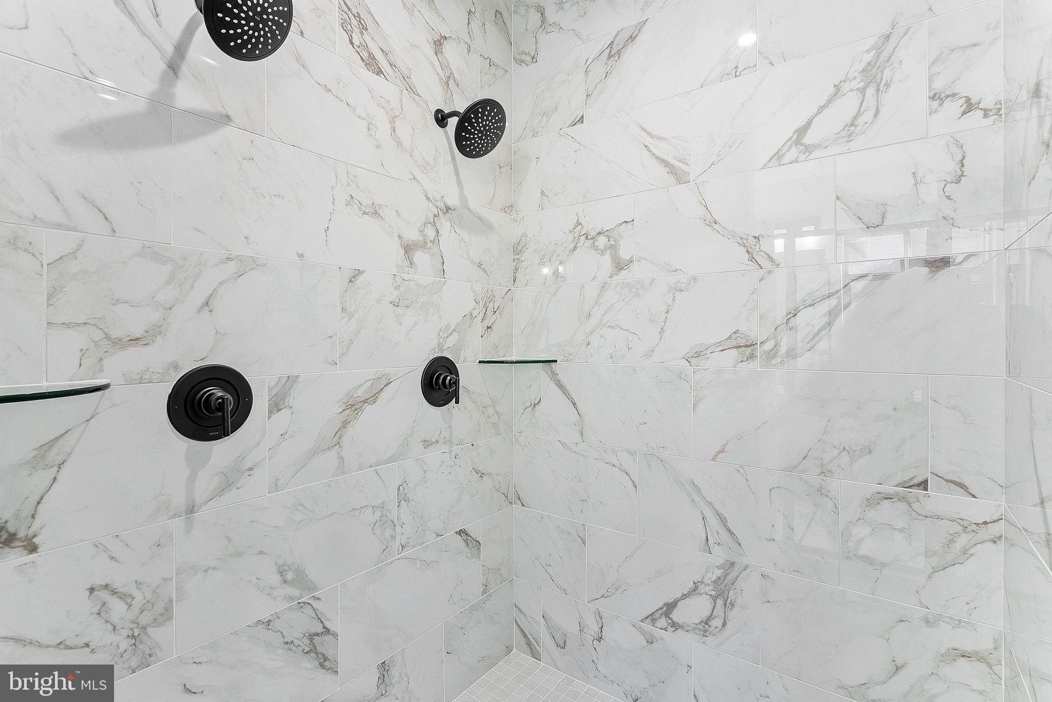 19719 Misty Moss Square. Ashburn, VA 20147