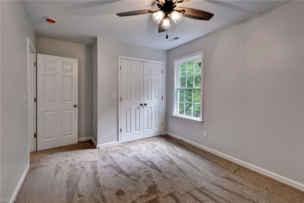 300 East Street. Smithfield, VA 23430