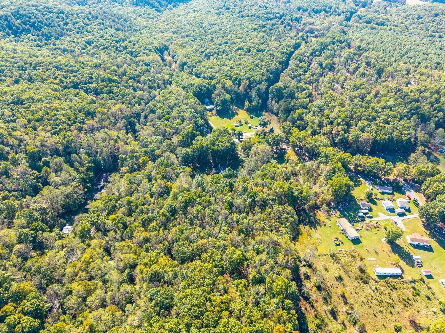 615 Stoney Run. Buena Vista, VA 24416