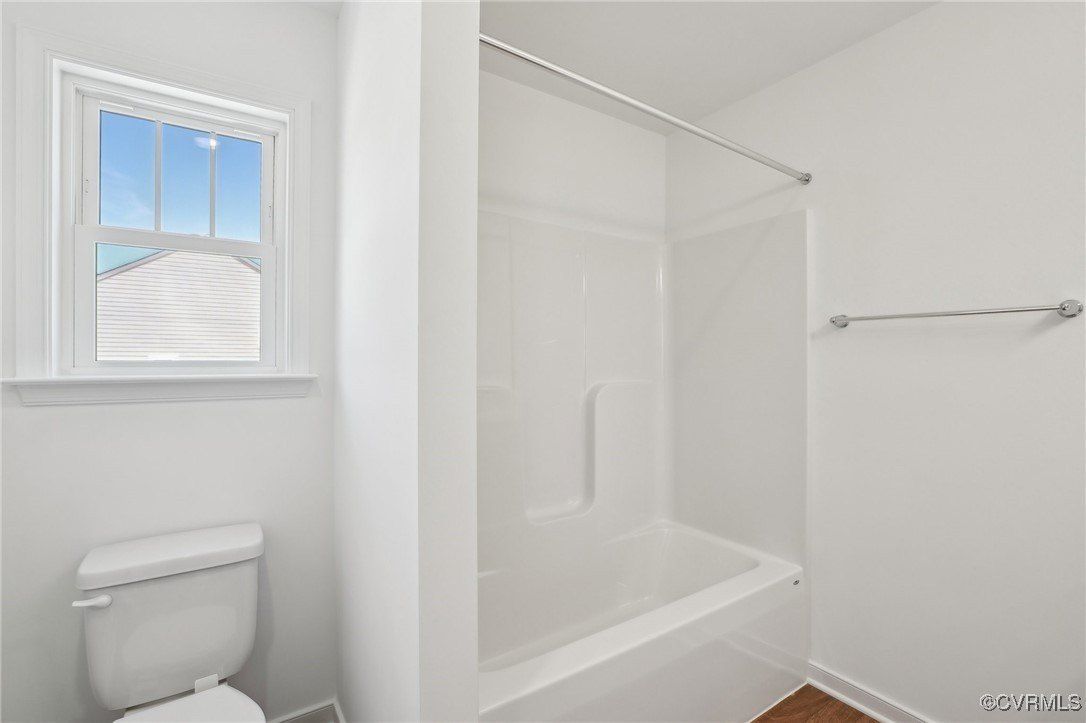 16214 White Oak Tree Court. Chesterfield, VA 23832