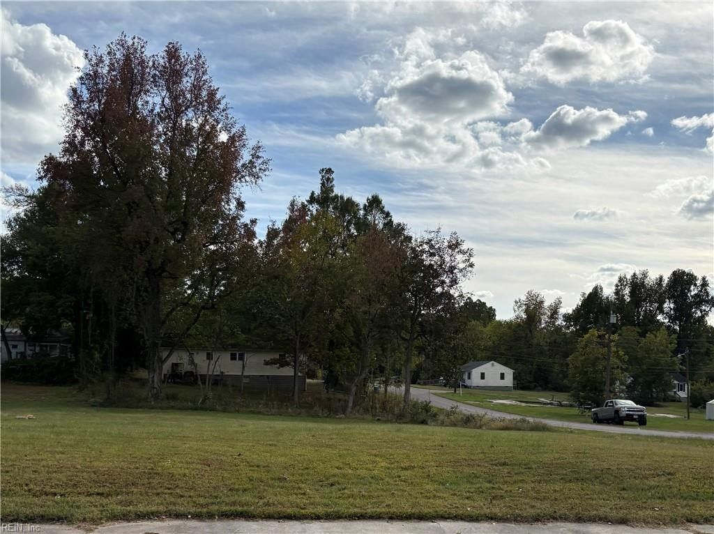 819 Church Street. Blackstone, VA 23824