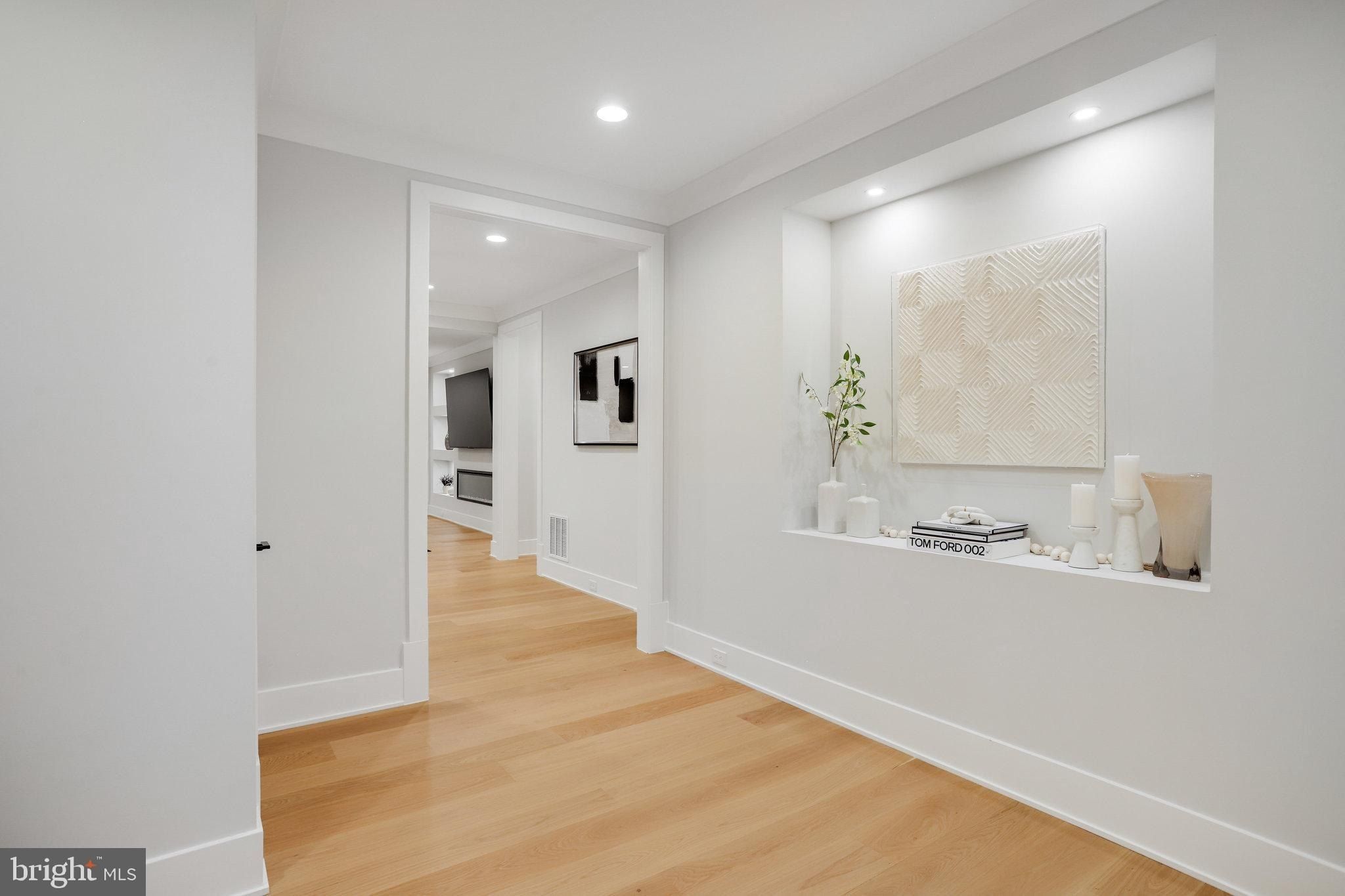 4403 Andes Drive. Fairfax, VA 22030