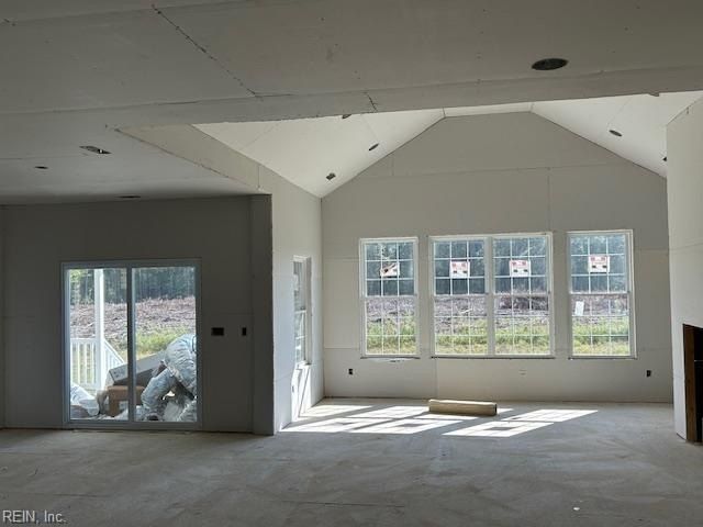 324 Bank Street. Waverly, VA 23890