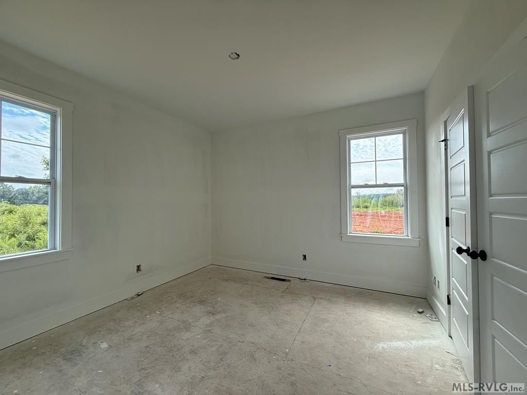 4752 Country Club Road. Brodnax, VA 23920