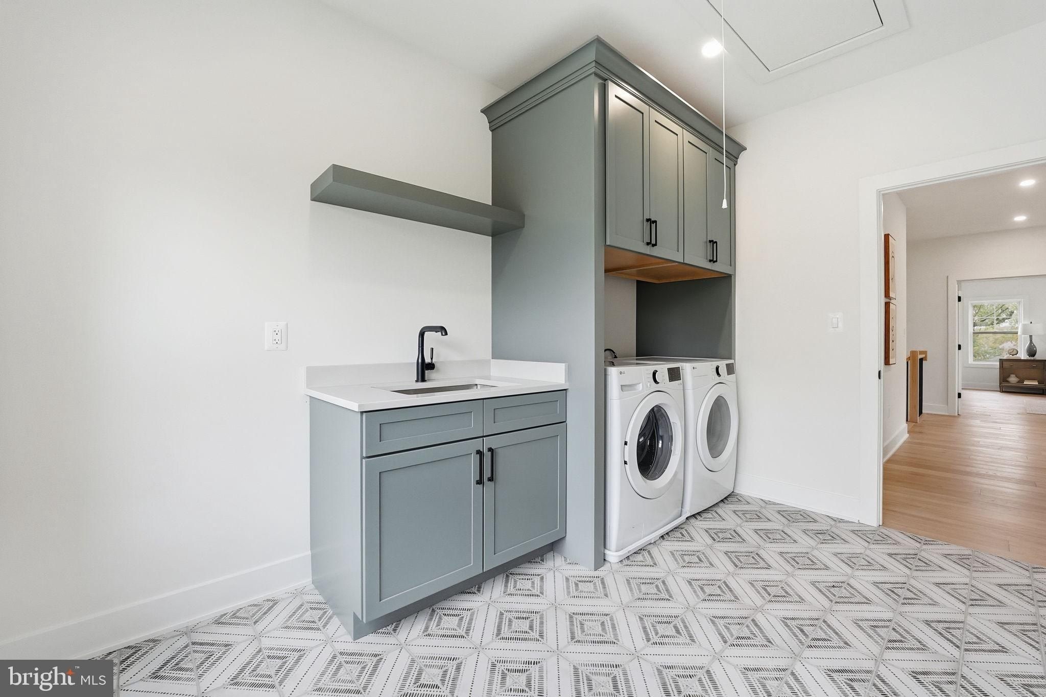 1945 Leonard Road. Falls Church, VA 22043