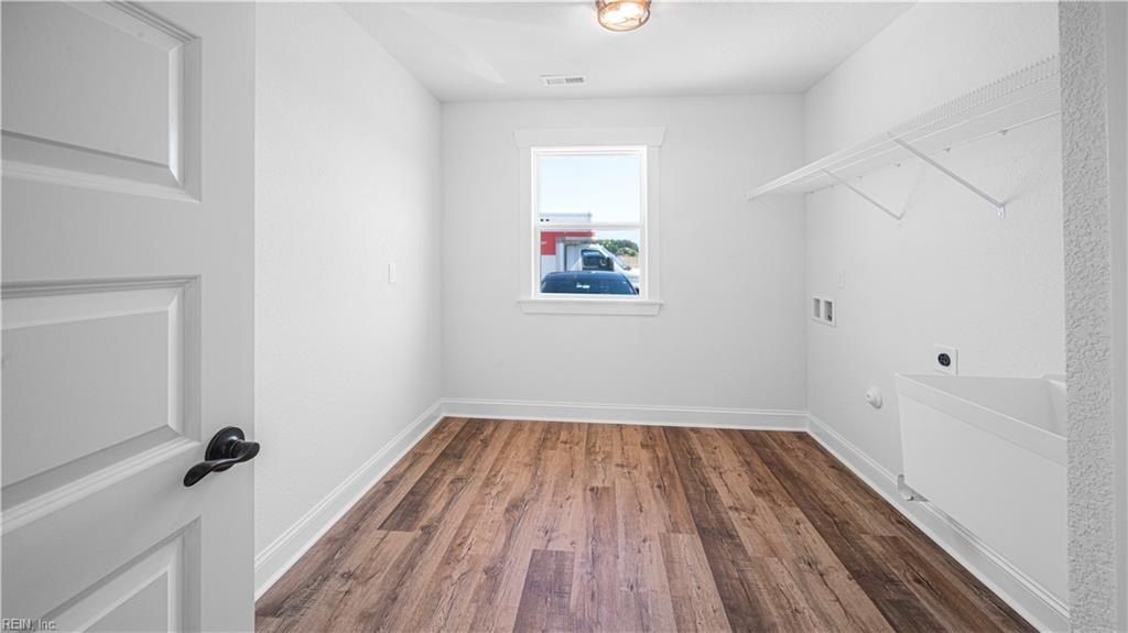 4Ac Old Stage Highway. Smithfield, VA 23430