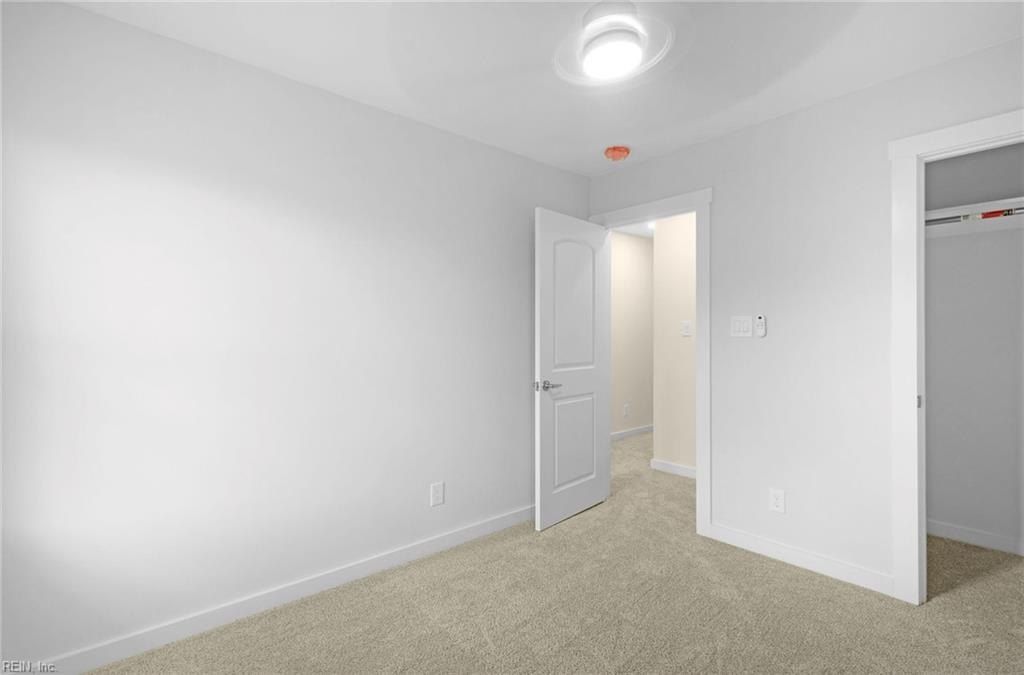 1010 Oldwood Street. Chesapeake, VA 23324