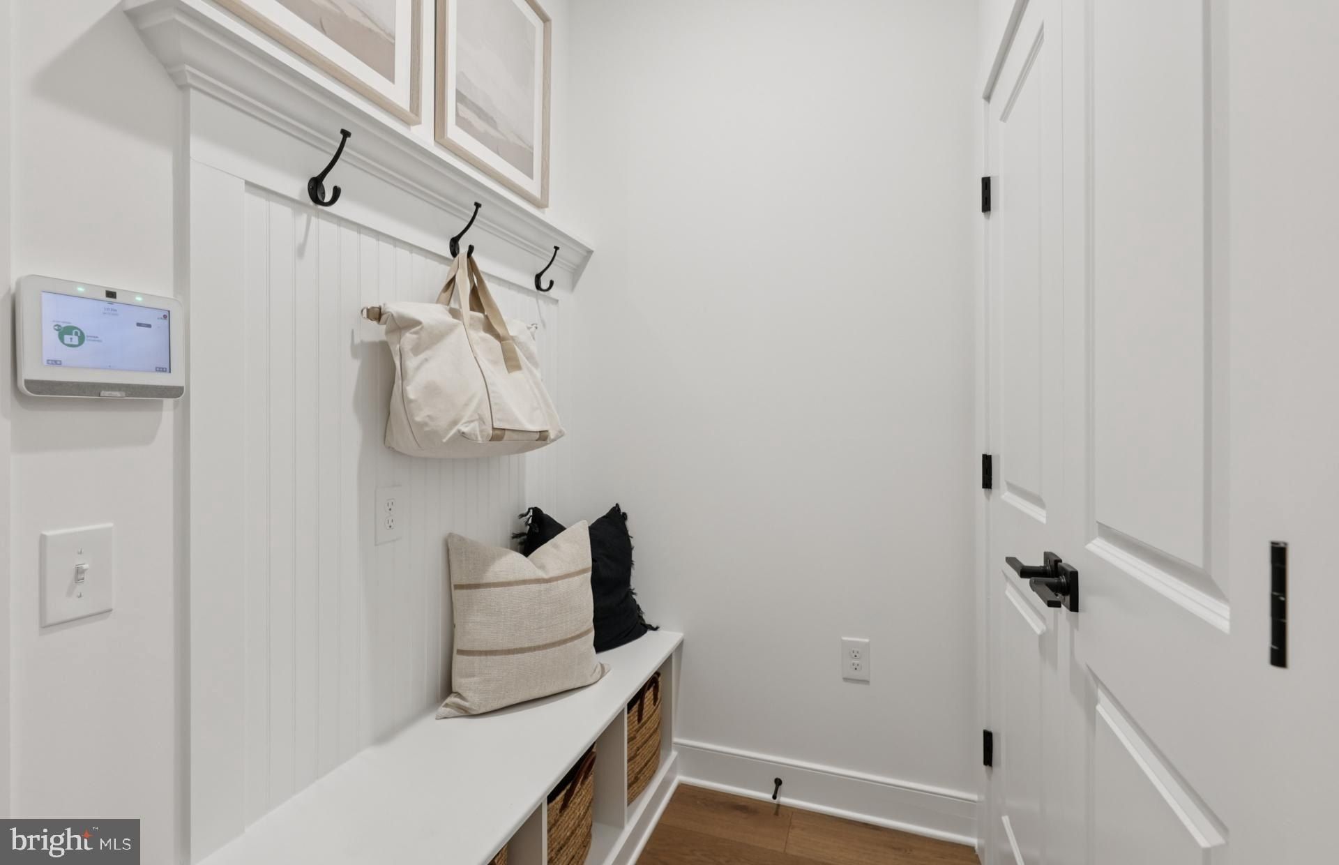 6152 Amber Lane Unit 2. Haymarket, VA 20169