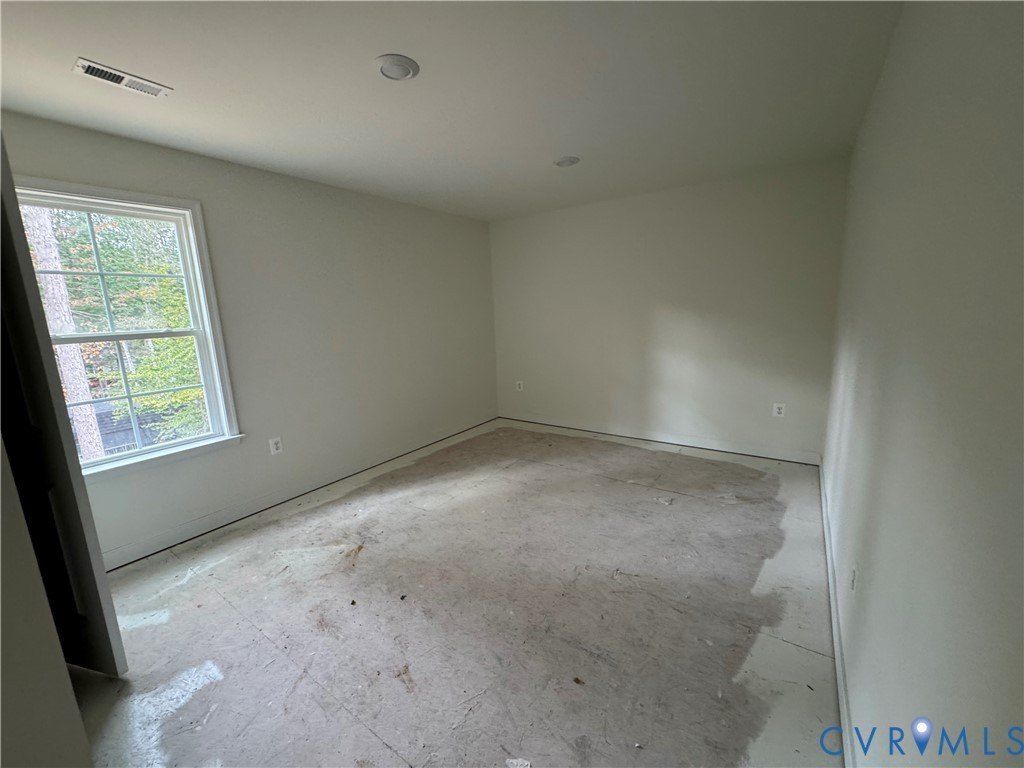 126 Hickory Lane. Bumpass, VA 23024