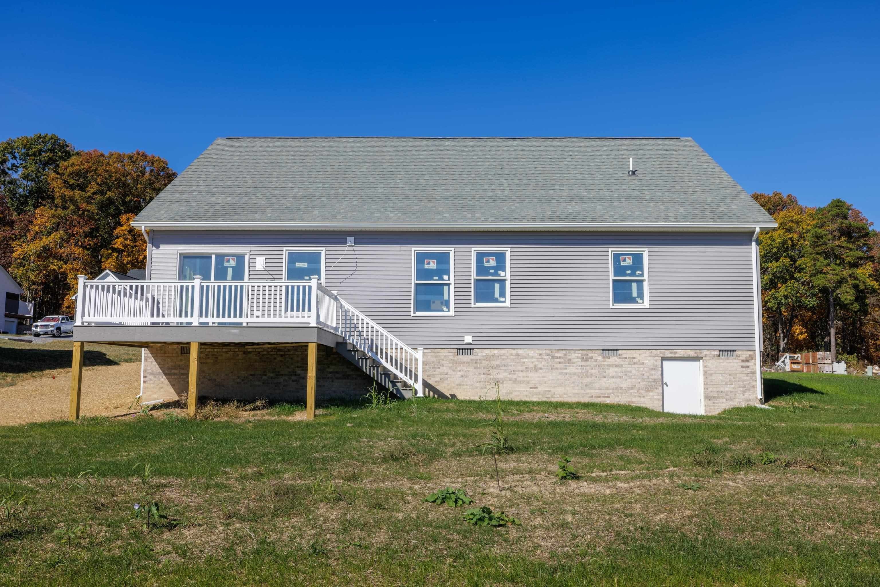 1960 E Saw Mill Ct. McGaheysville, VA 22840