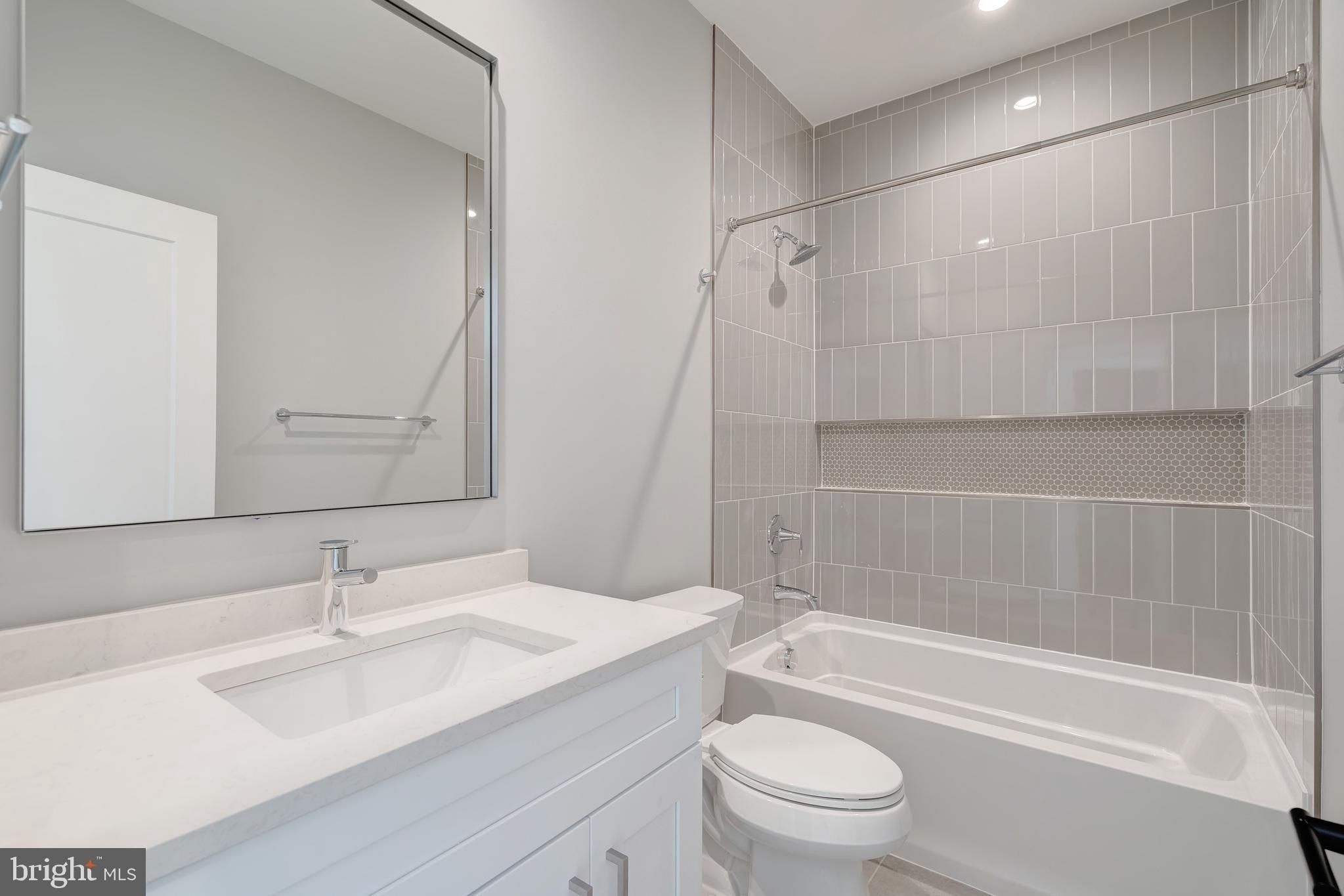 2118 Greenwich Street. Falls Church, VA 22043