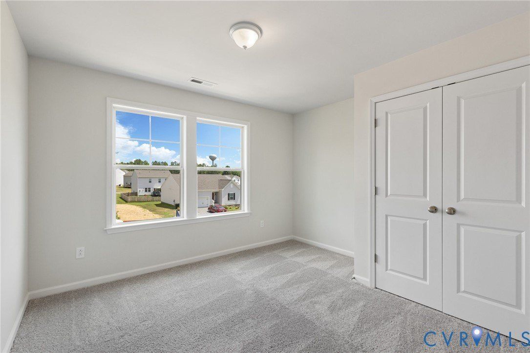 137 Bellevue Terrace. Aylett, VA 23009