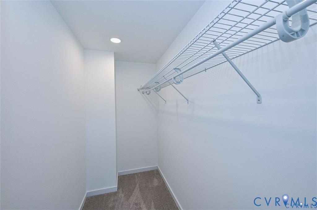 993 Swan Lane. Ruther Glen, VA 22546