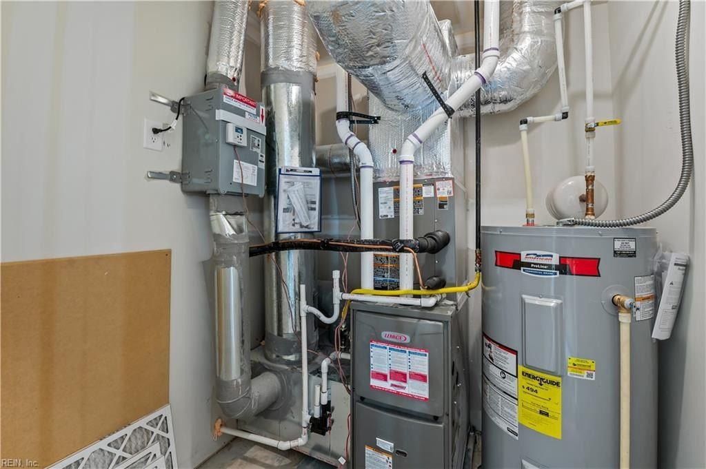 5002 Winding Creek. Williamsburg, VA 23188