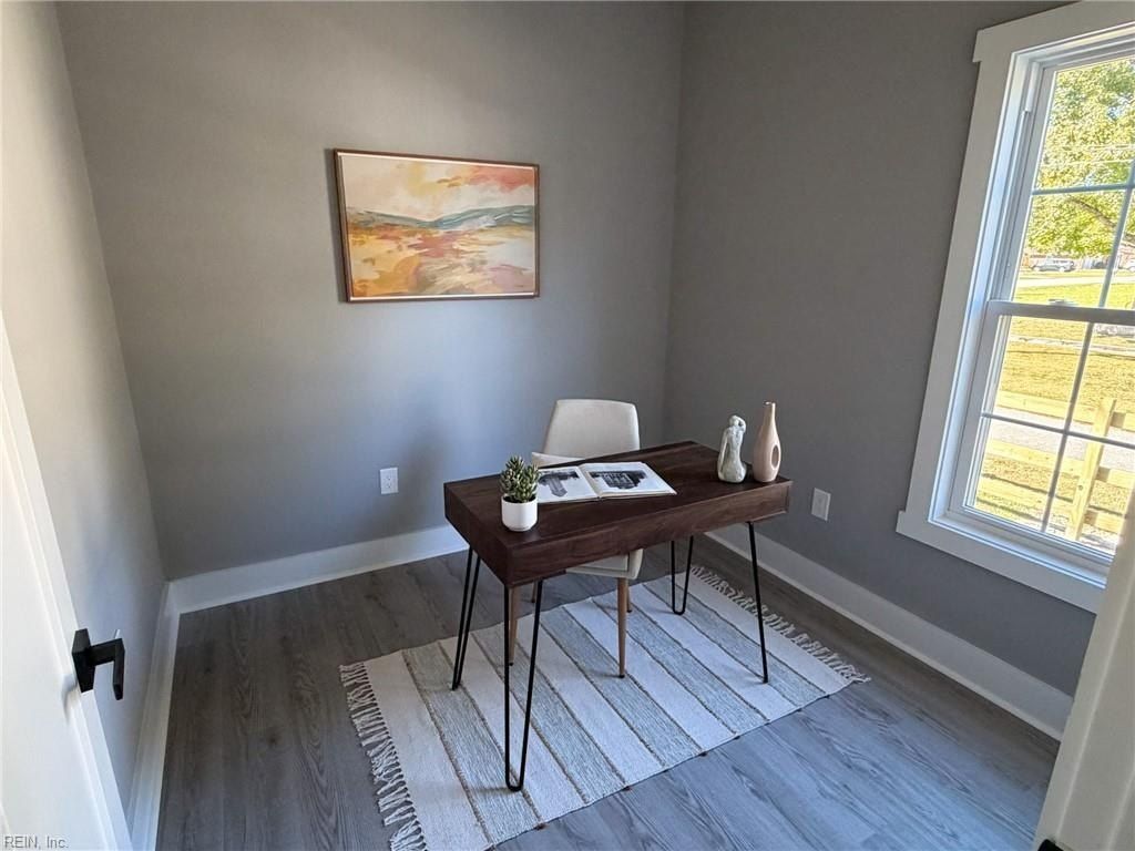 948 Aberdeen Lane. Chesapeake, VA 23322