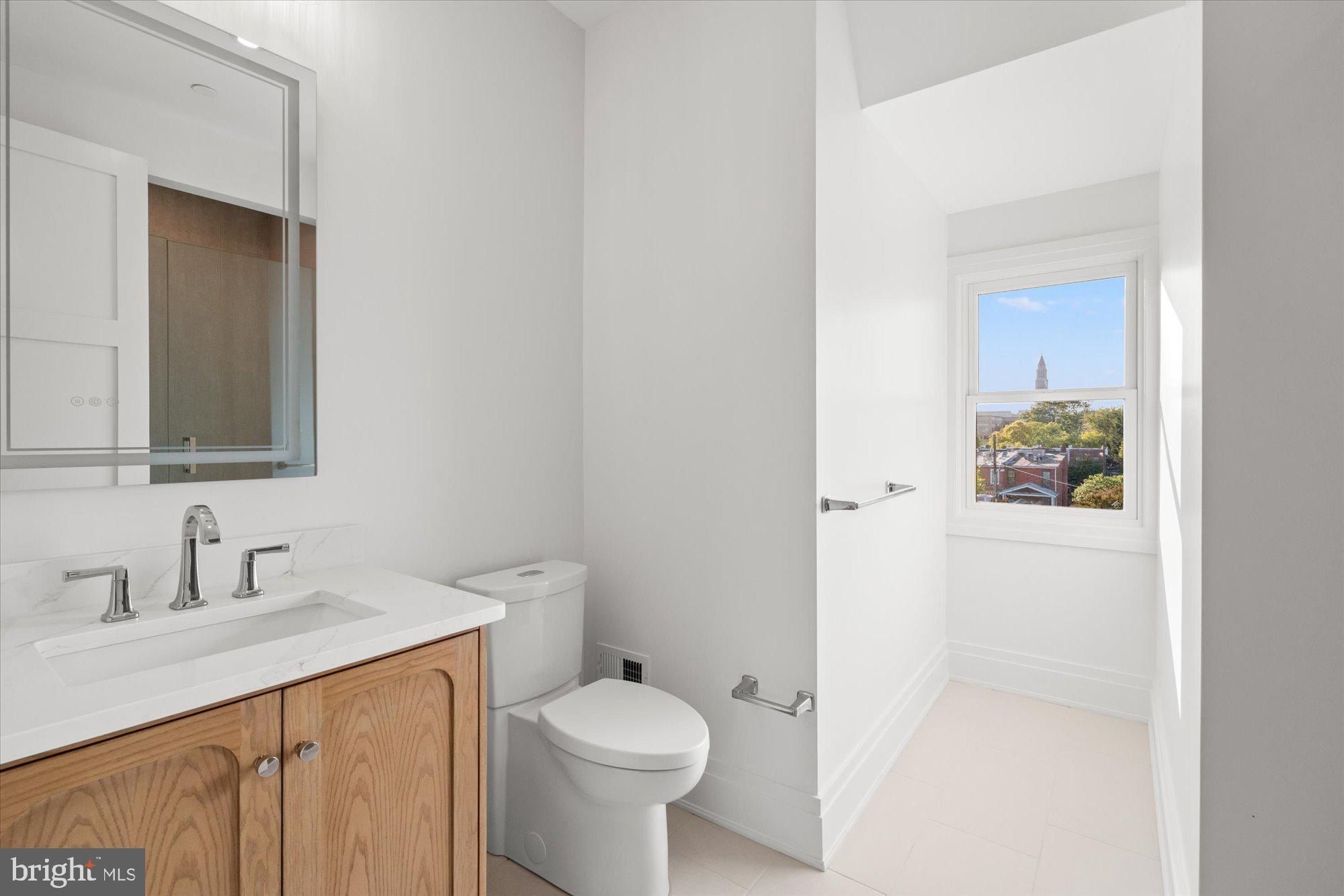 107 N West. Alexandria, VA 22314